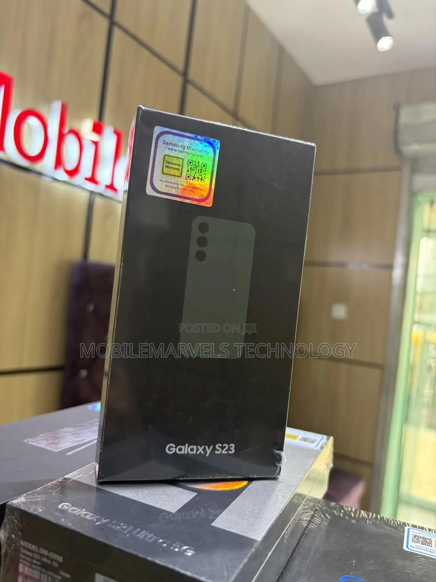 New Samsung Galaxy S23 256 GB Green