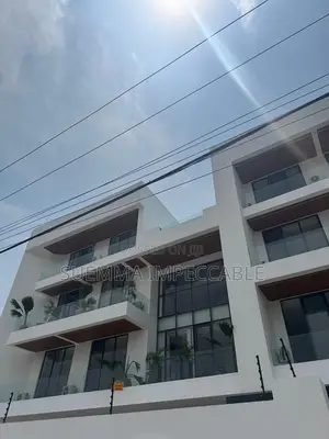2bdrm Apartment in Lekki Phase 1 for sale