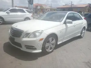 Mercedes-Benz R-Class 2012 White