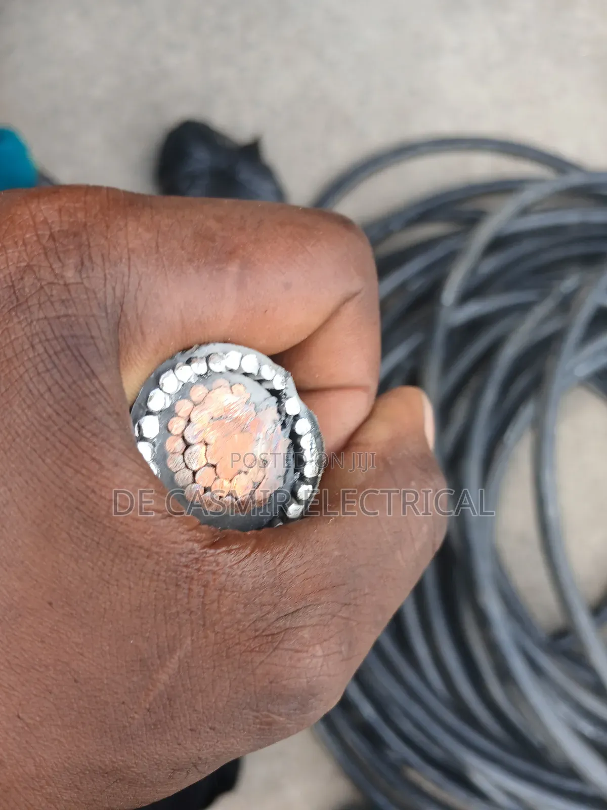 1x185mm2 Armoured Cable