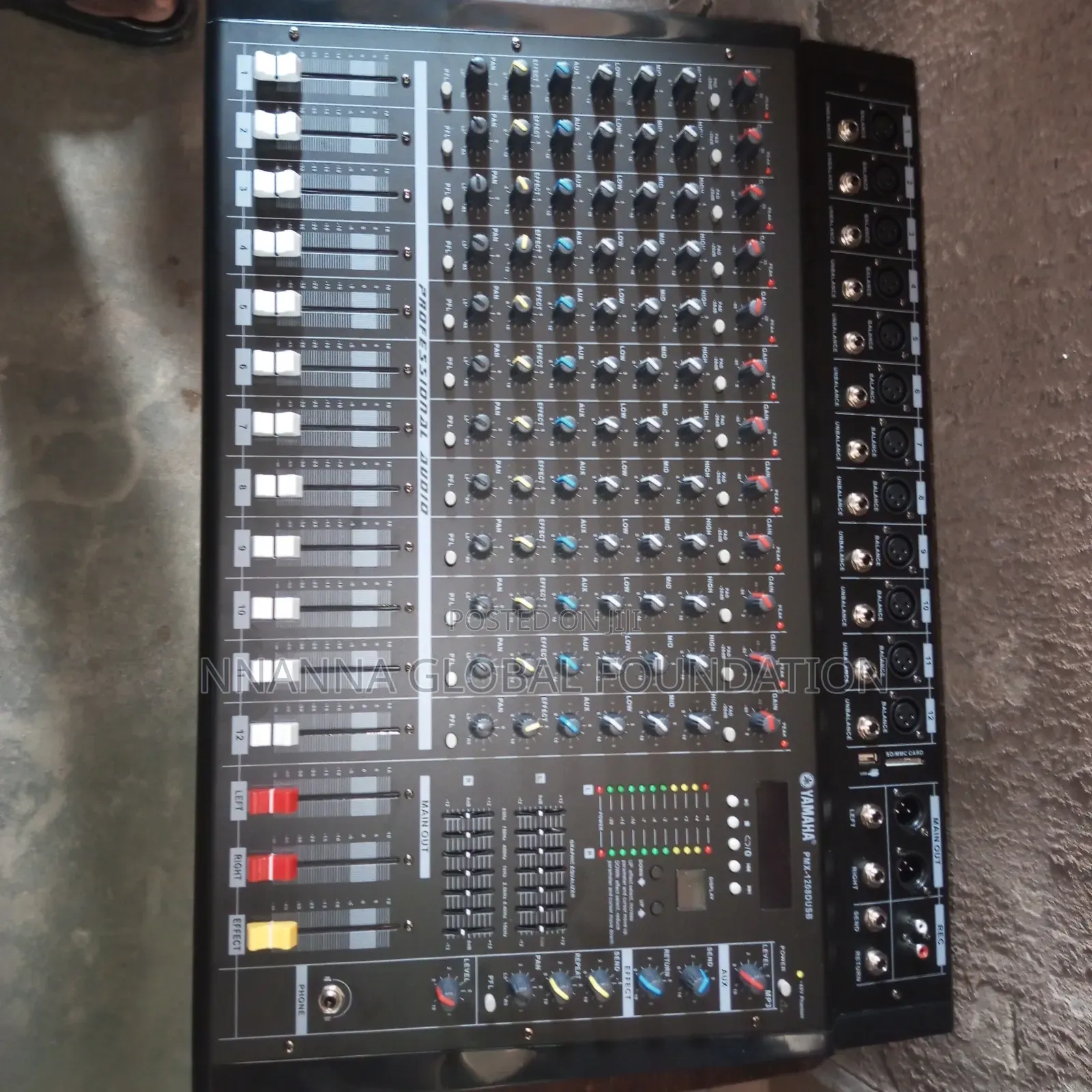 Powered Mixer