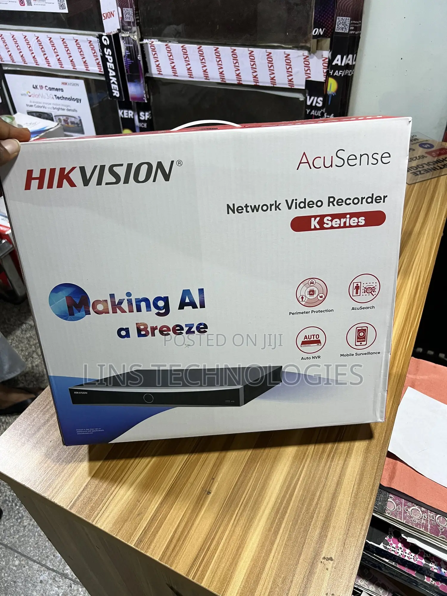 Hikvision NVR