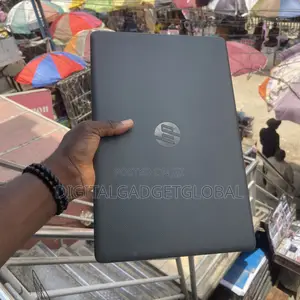 Laptop HP 255 G8 8GB AMD Ryzen 3 HDD+SSD 128GB