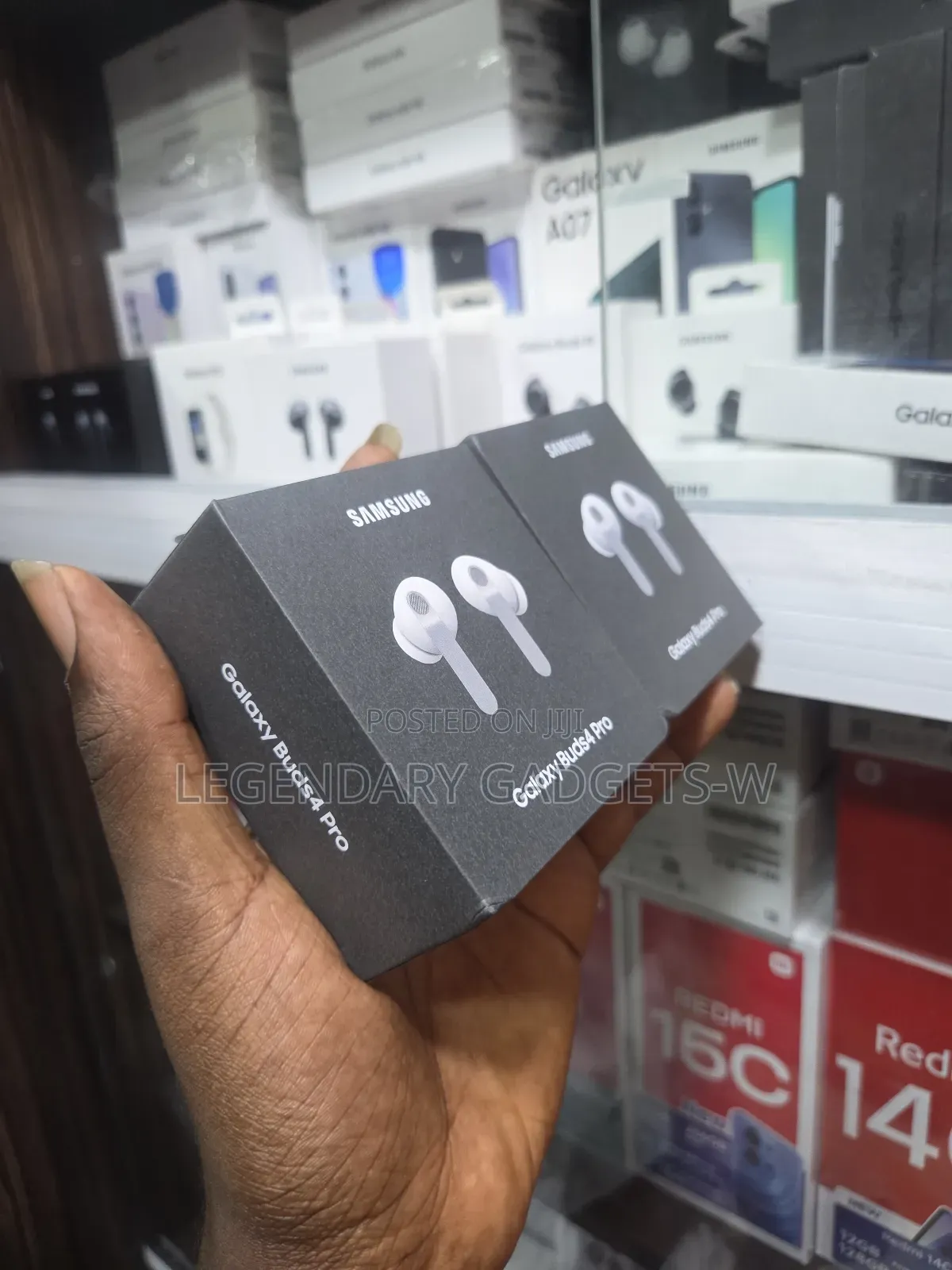 New Samsung Galaxy Buds4 Pro White