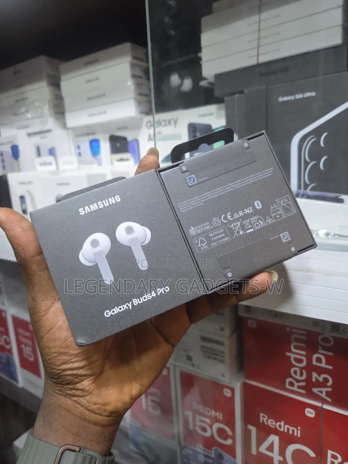 New Samsung Galaxy Buds4 Pro White