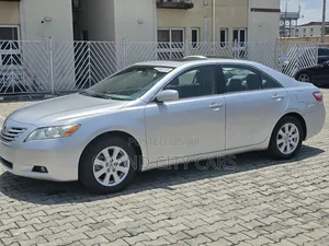 Toyota Camry XLE 4dr Sedan (2.4L 4cyl 5A) 2007 Silver