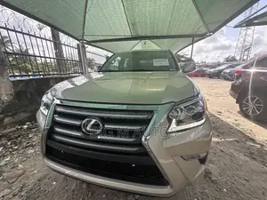 Lexus GX 2013 Gold