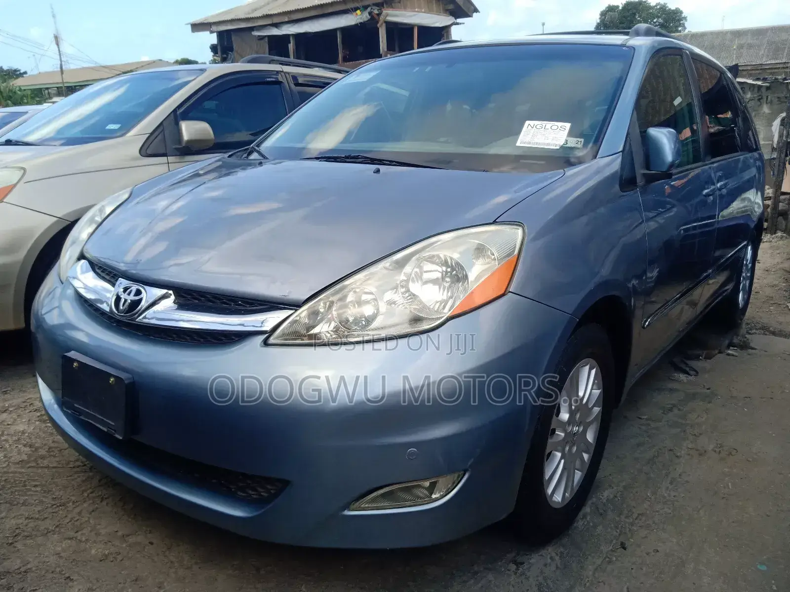 Toyota Sienna 2009 Blue