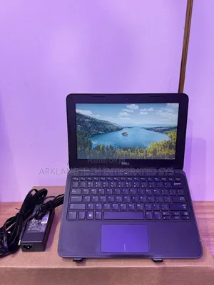 New Laptop Dell Latitude 3301 4GB Intel Celeron SSD 60GB