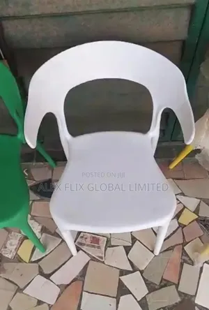 Plastic Restaurant Chair