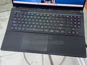 Laptop Asus ROG Zephyrus S GX701 16GB Intel Core i9 SSD 1T