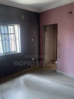 Mini Flat in Mafoluku for rent