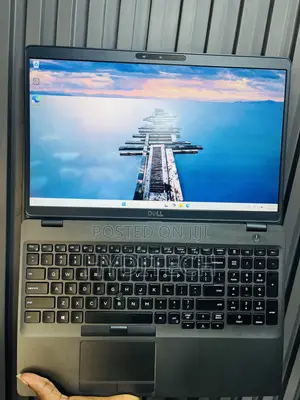 Laptop Dell Precision 15 3541 16GB Intel Core i7 SSD 512GB