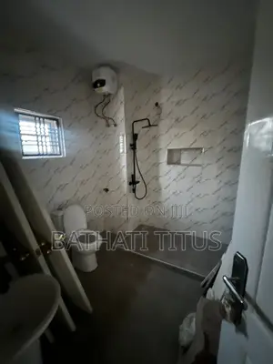 3bdrm Block of Flats in Life Camp for rent