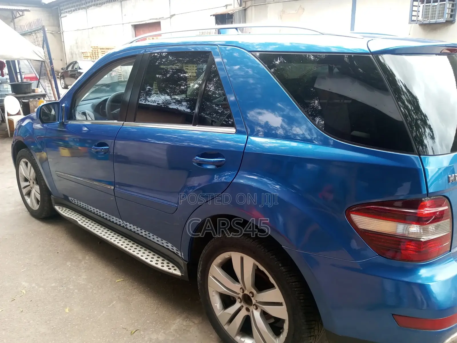 Mercedes-Benz M Class 2009 Blue