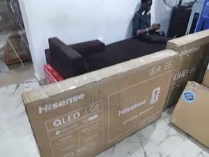 Hisense 55' Qled Smart Entertainment, Smarter Living