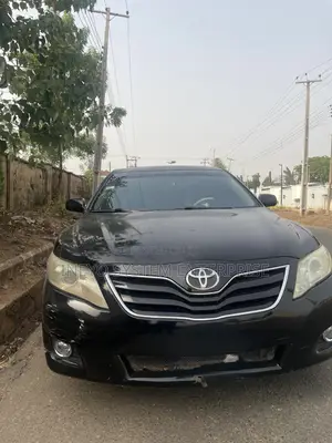 Toyota Camry LE 4dr Sedan (2.5L 4cyl 6AM) 2010 Black