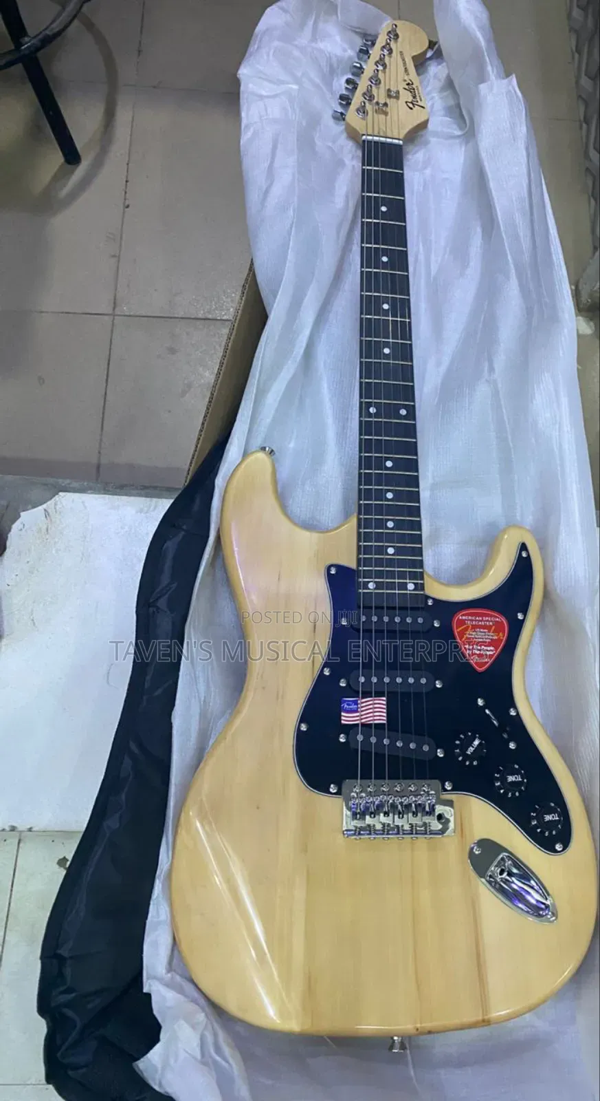 Fender Stratocaster Electric Guitar