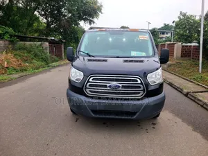 Ford Transit 2017 Black