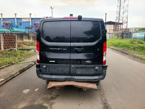Ford Transit 2017 Black