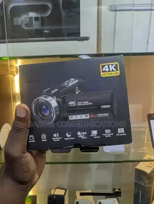  Ultra Camera