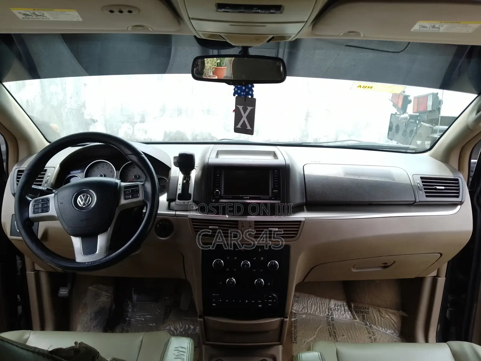 Volkswagen Touran 2012 Gray