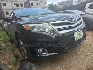 Toyota Venza AWD 2010 Black