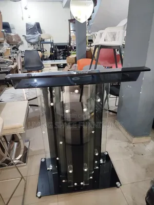 Thick Quality Glass Pulpit