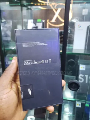 New Samsung Galaxy S22 5G 128 GB Black