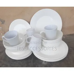 White 16piece Stoneware Dinner Set