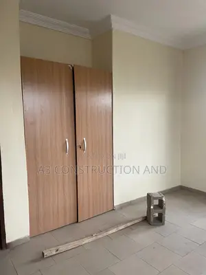 3bdrm Block of Flats in Akala Akobo , Adeoye for rent