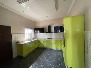 4bdrm Duplex in Lekki Phase 1 for rent