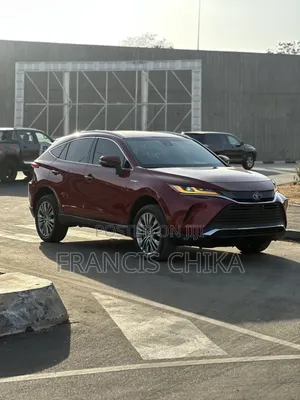 Toyota Venza XLE 2021 Red