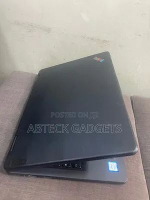 Laptop Lenovo ThinkPad Yoga 8GB Intel Core i3 SSD 128GB