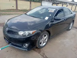 Toyota Camry 2014 Black