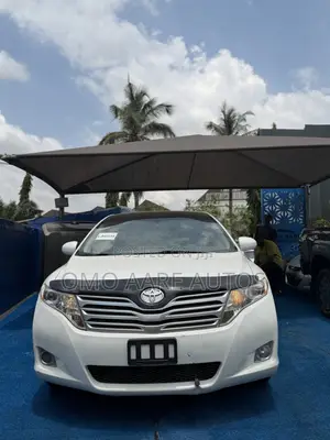 Toyota Venza V6 AWD 2010 White