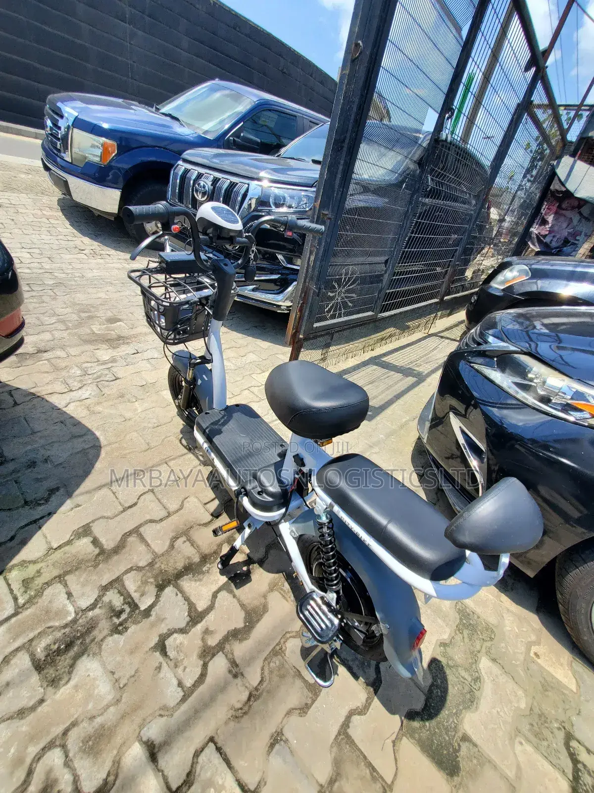 New Motorcycle 2025 White