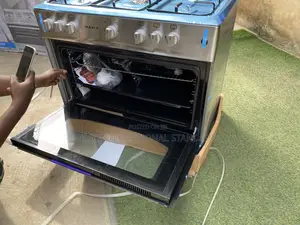 Maxi 5 Burner Gas Cooker Easy to Clean