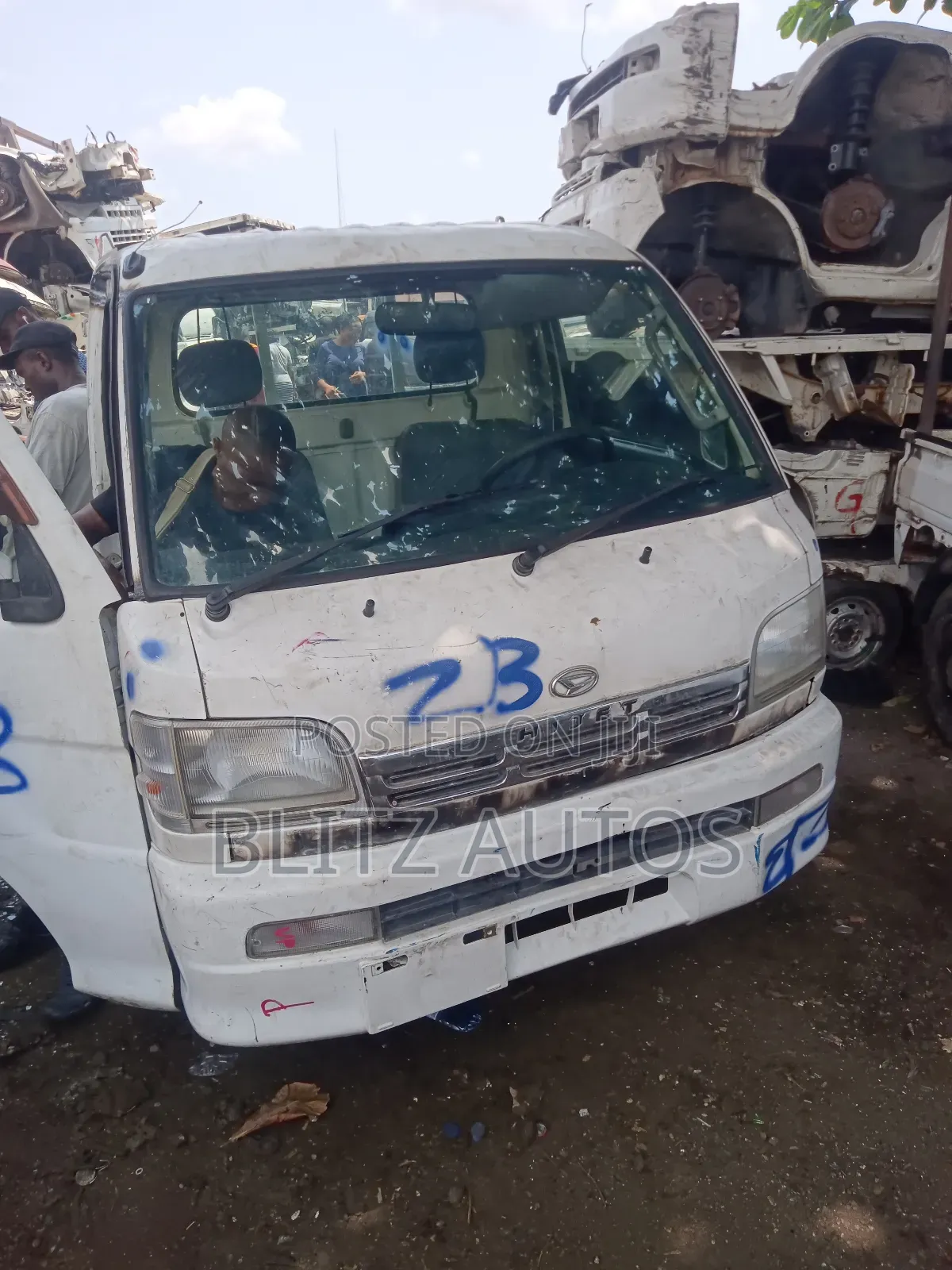 Daihatsu Hijet 2007 White