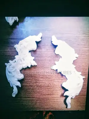 Corner Molding Ornaments