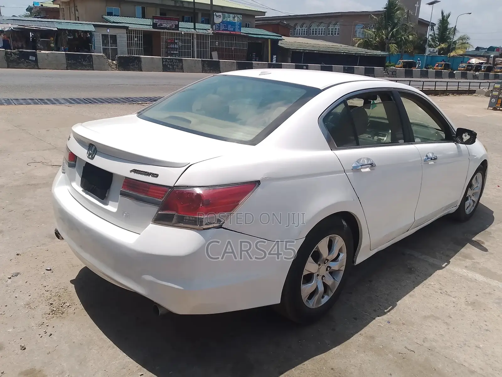 Honda Accord 2009 White
