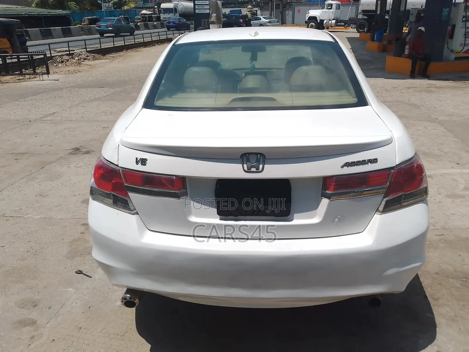 Honda Accord 2009 White