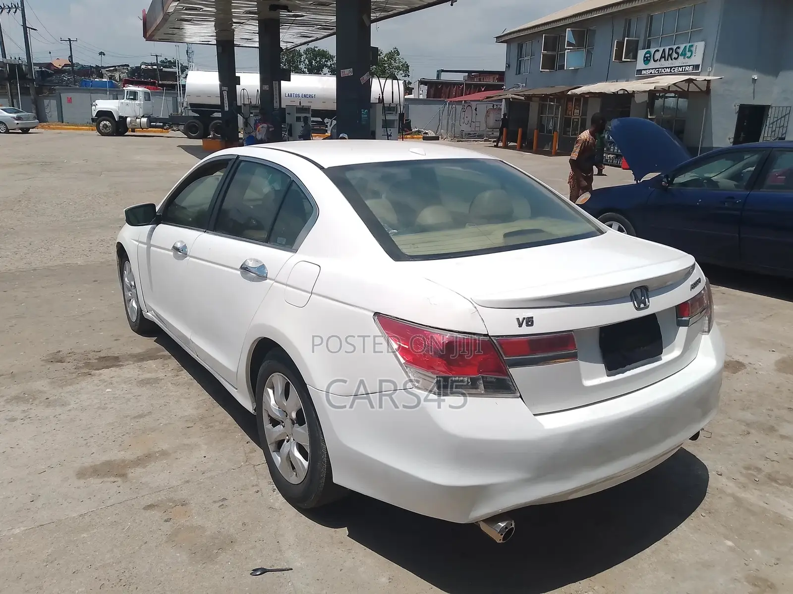 Honda Accord 2009 White