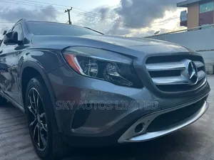 Mercedes-Benz GLA 250 2017 Gray