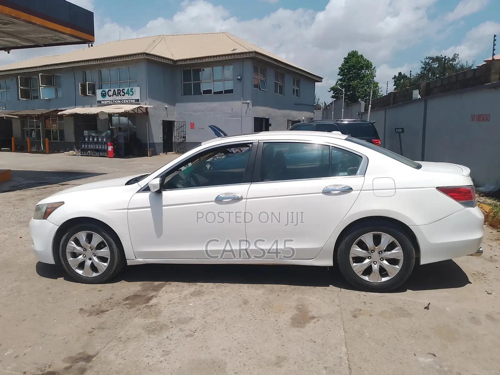 Honda Accord 2009 White