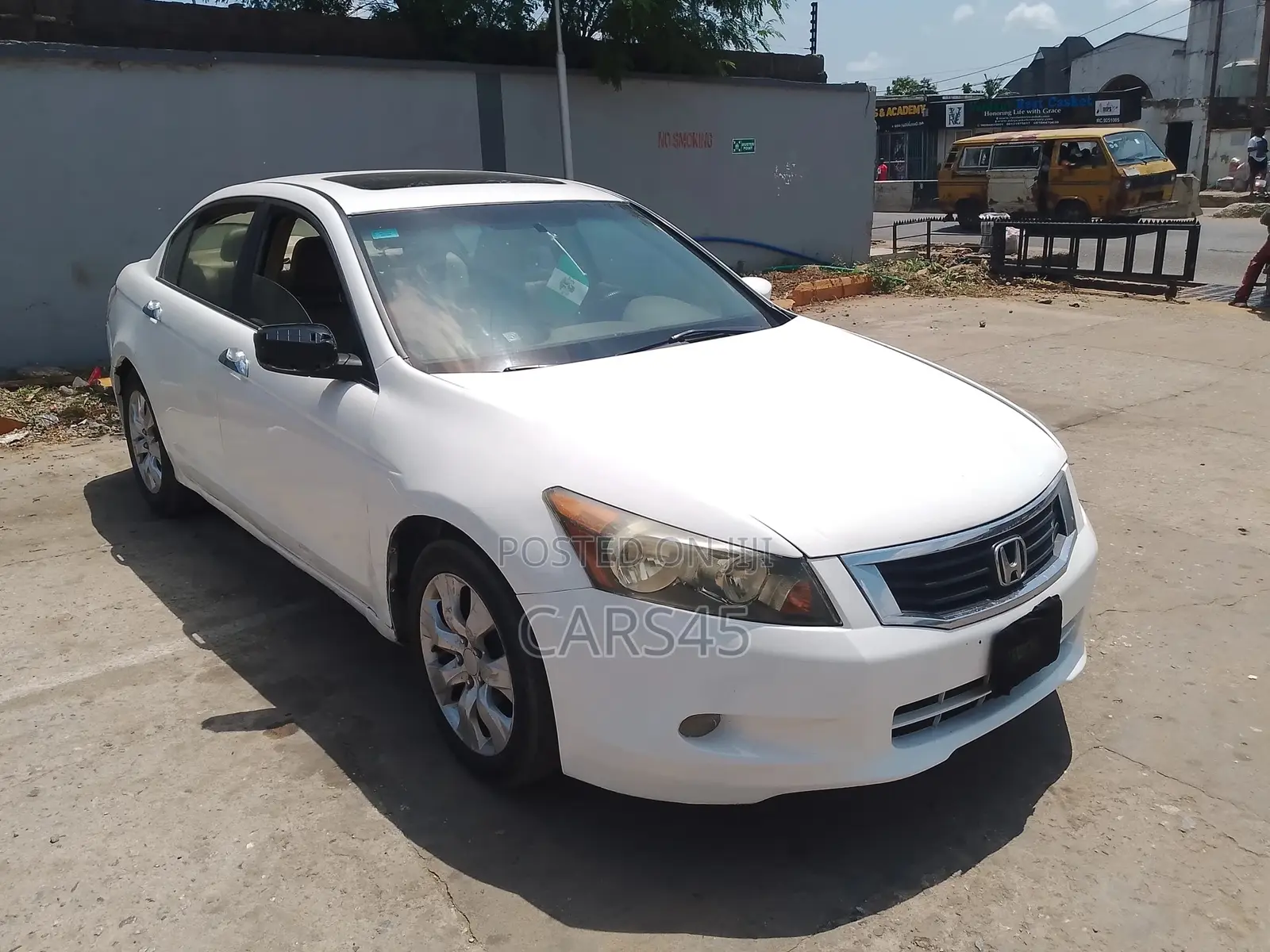 Honda Accord 2009 White
