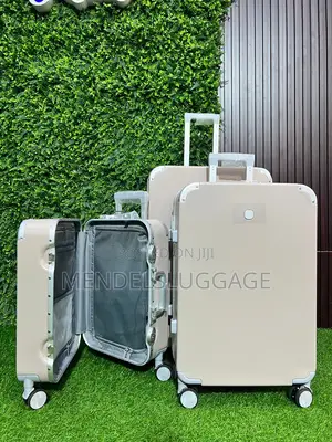 3-Piece Beige Hard Shell Travel Luggage Set