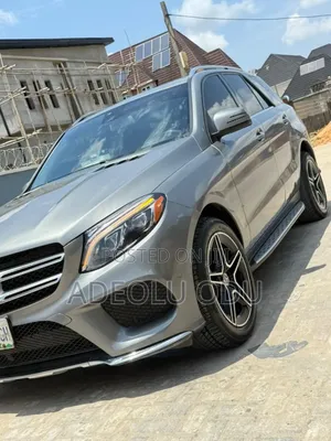 Mercedes-Benz M Class ML350 4MATIC 4dr SUV AWD (3.5L 6cyl 7A) 2015 Gray