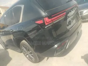Lexus LS 2024 Black