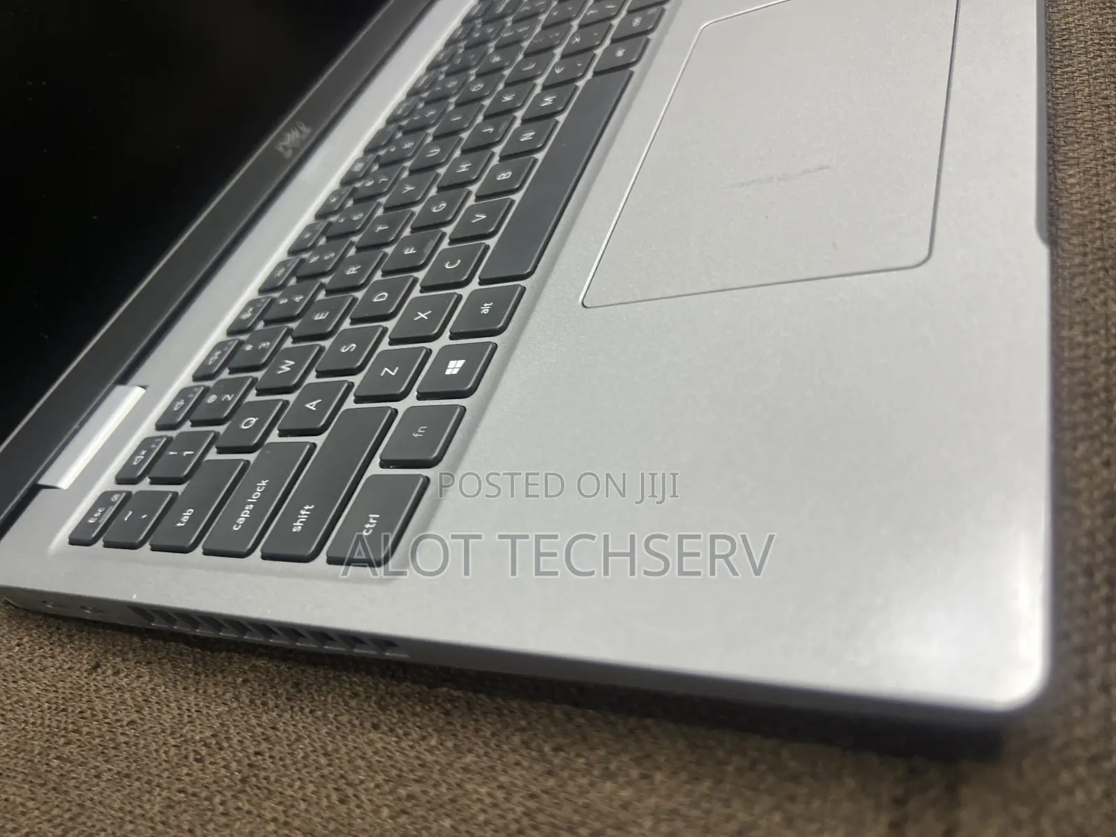 Laptop Dell Precision 3561 16GB Intel Core i7 SSD 512GB